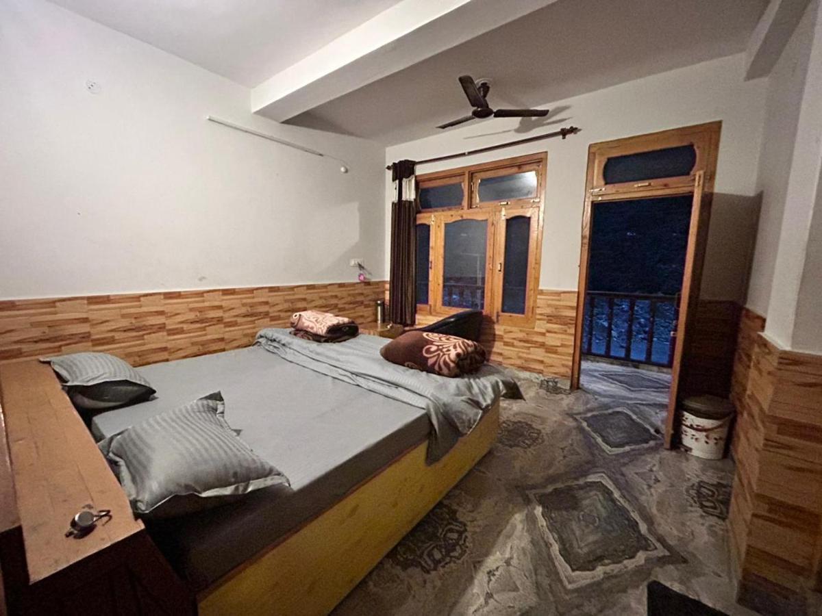 Flipsyde Retreat Hotel Kasol Buitenkant foto