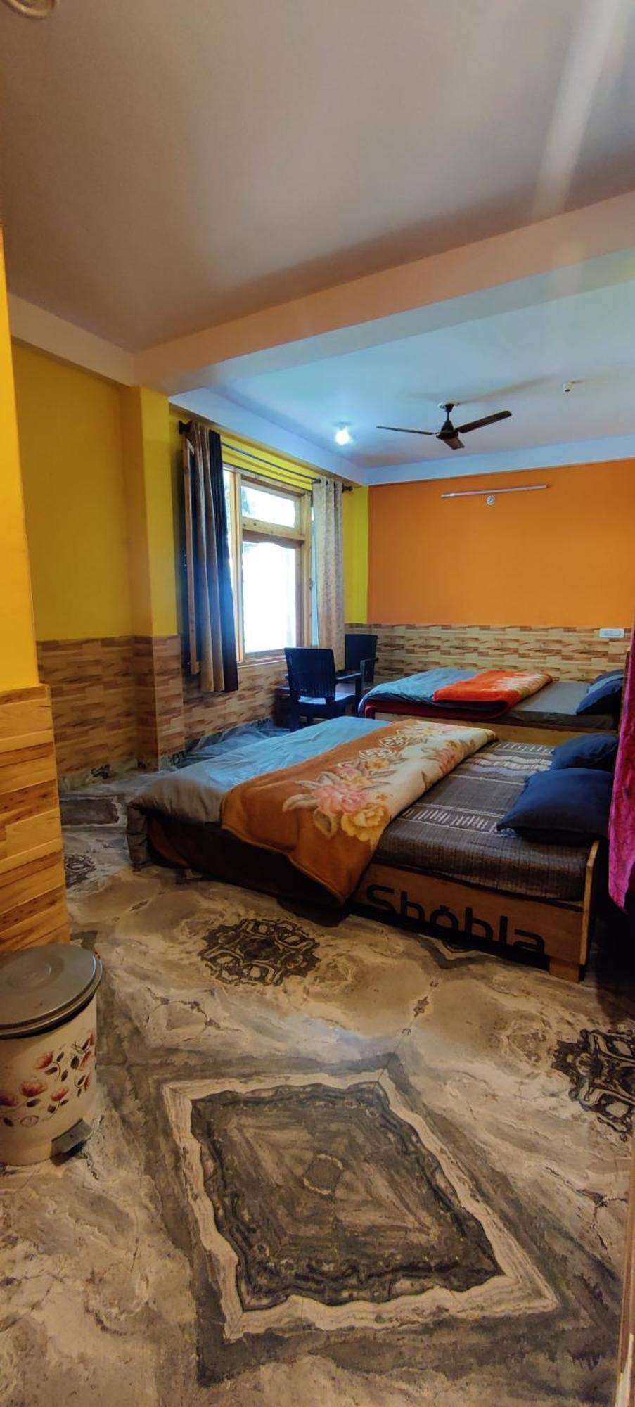 Flipsyde Retreat Hotel Kasol Buitenkant foto