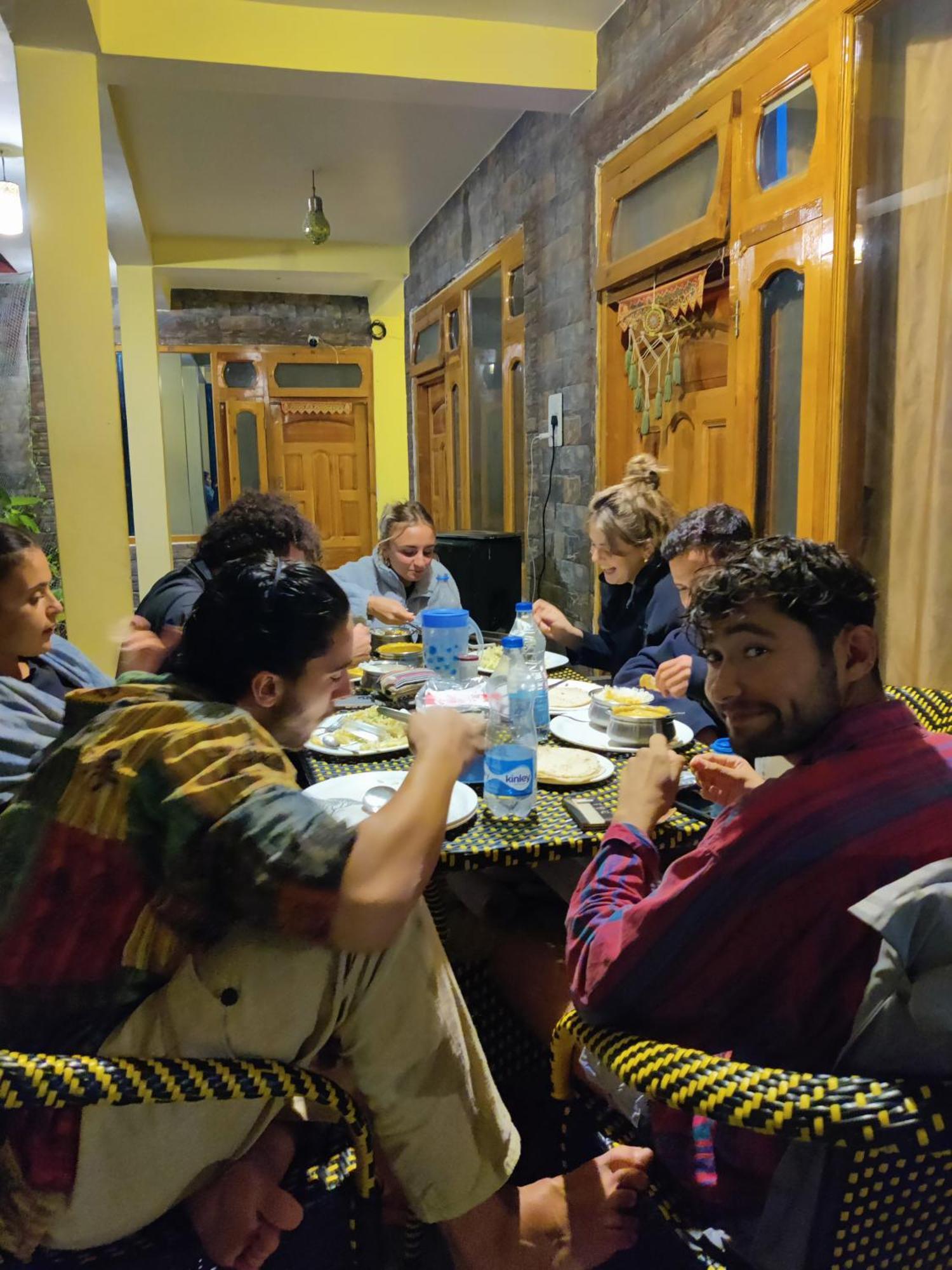 Flipsyde Retreat Hotel Kasol Buitenkant foto