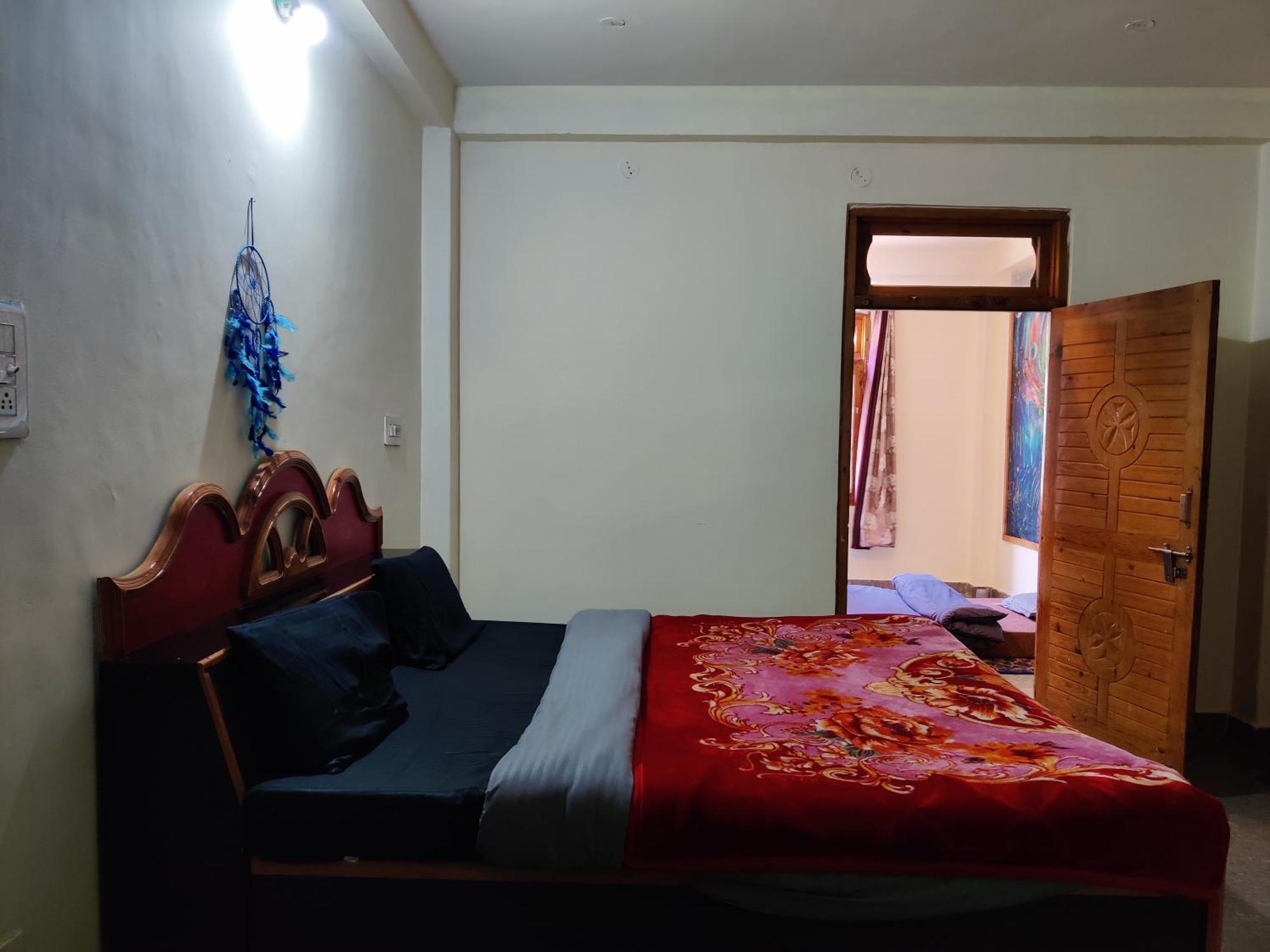 Flipsyde Retreat Hotel Kasol Buitenkant foto