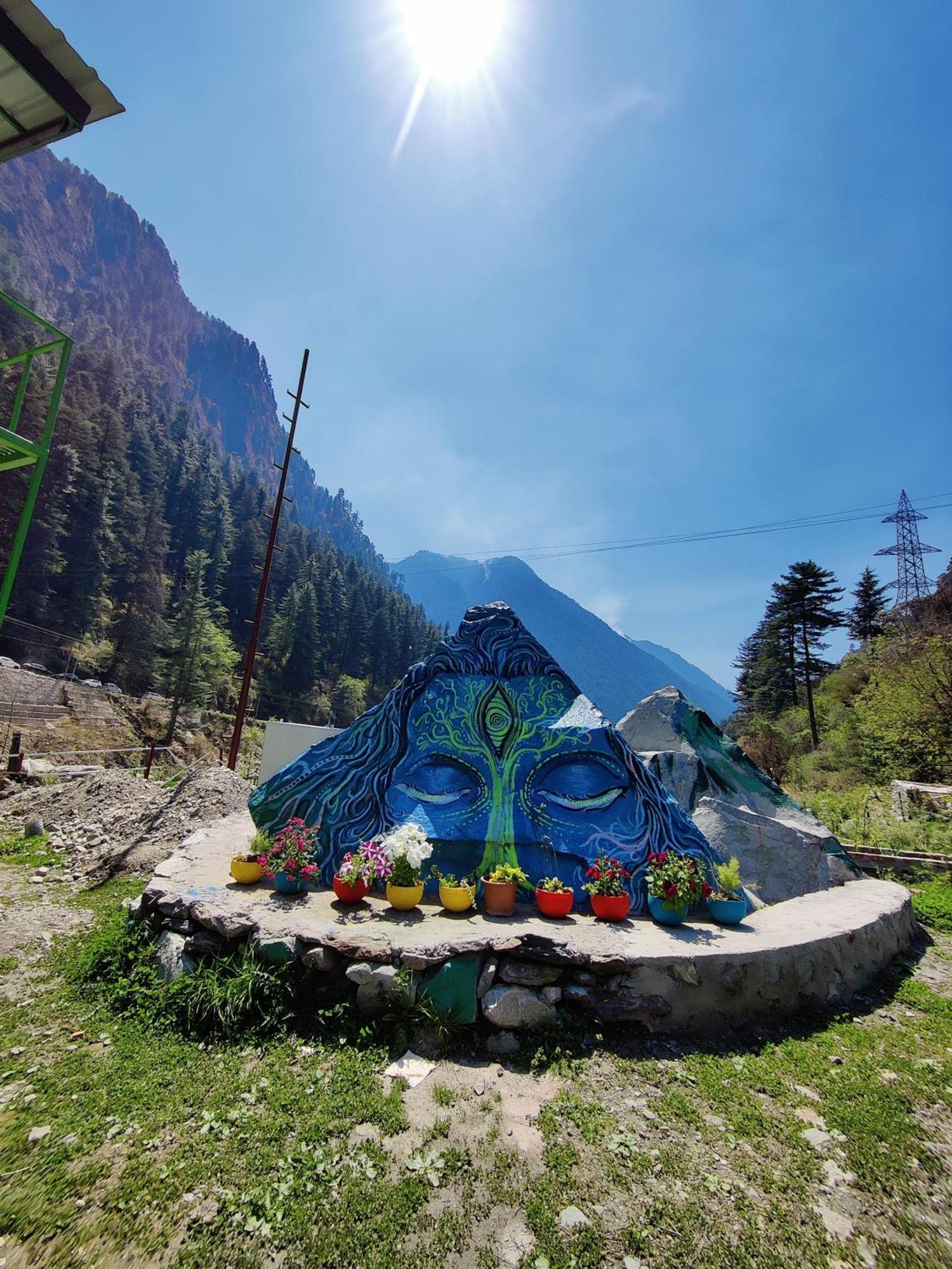 Flipsyde Retreat Hotel Kasol Buitenkant foto